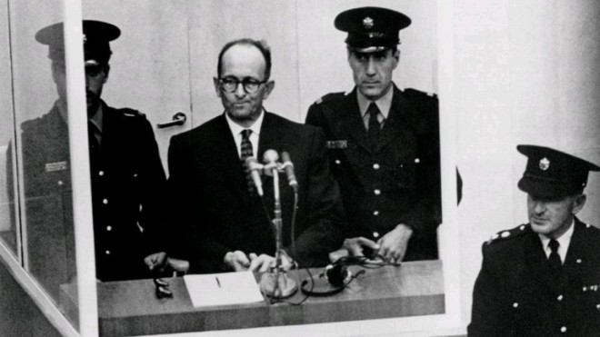 Картинки по запросу Адольф Эйхман во время процесса против него в Иерусалиме, 1961 год