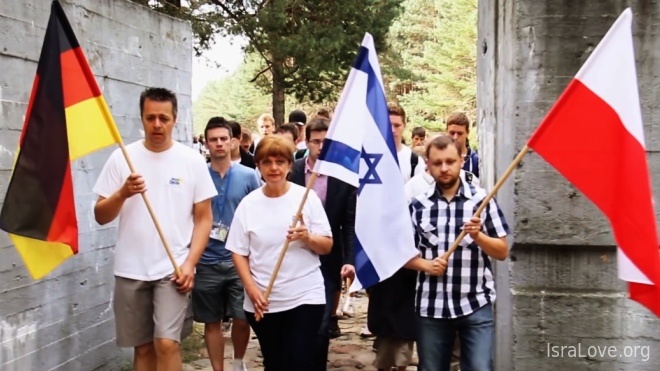 Потомки немецких нацистов поют гимн Израиля