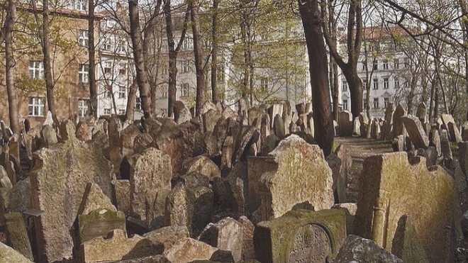 Одно из самых старых кладбищ в Европе