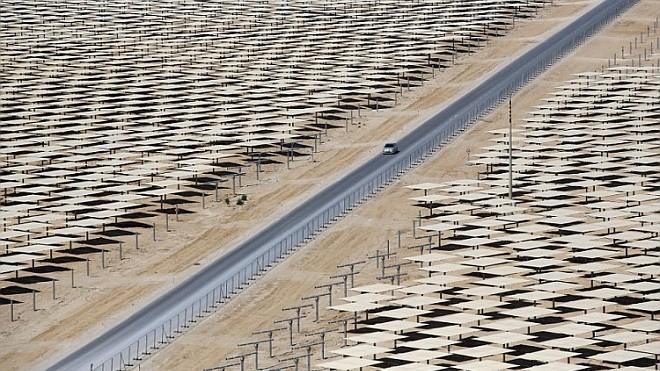 Израильская солнечная электростанция в Негеве
