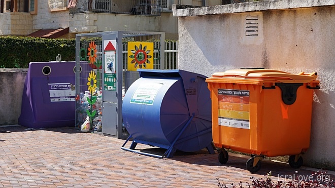 Пах или Особенности мусорных баков в Израиле